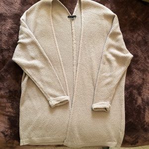 Lightweight Soft Flowy Cardigan Size S/M